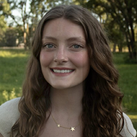 Addie Evans headshot